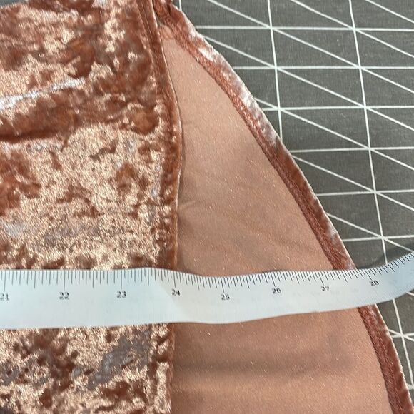 Knox Rose Dust Pink Velvet Sleeveless Top Low High style XS - Picture 10 of 10